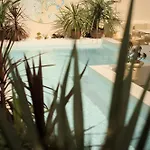 Hotell Lilou 4*