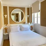 Hotell Lilou 4*