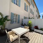 Hotell Lilou Hyères