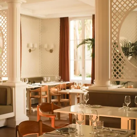 Hotel Lilou