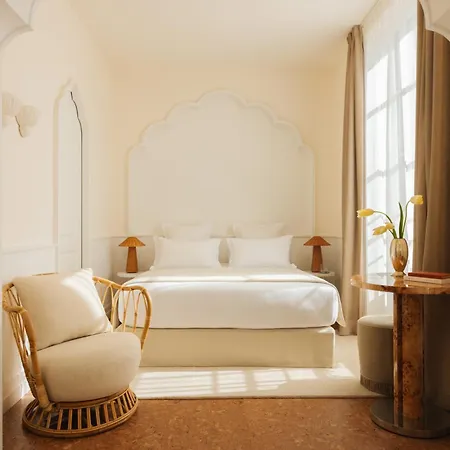 Hotel Lilou