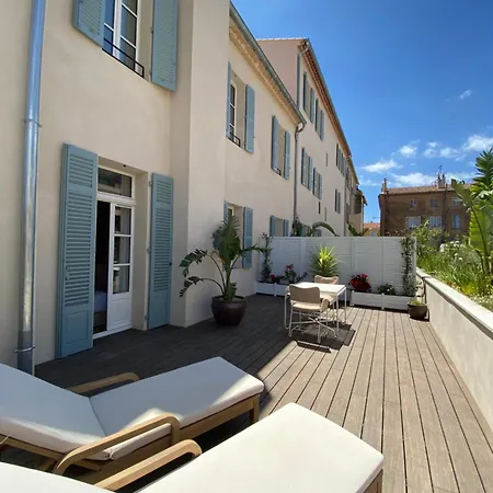 Hotel Lilou