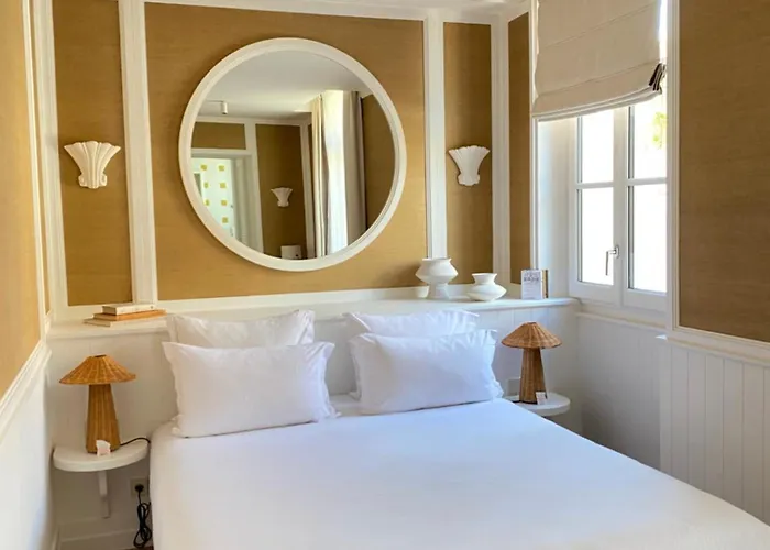 Hotel Lilou 4*