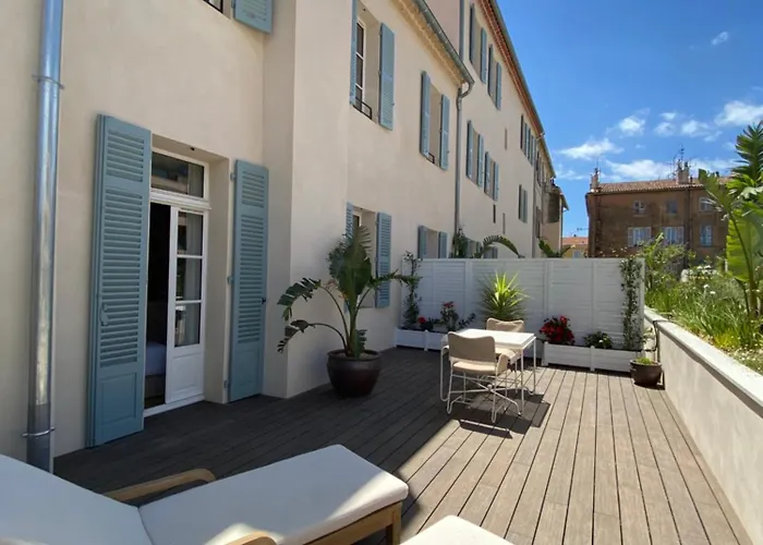Hotel Lilou